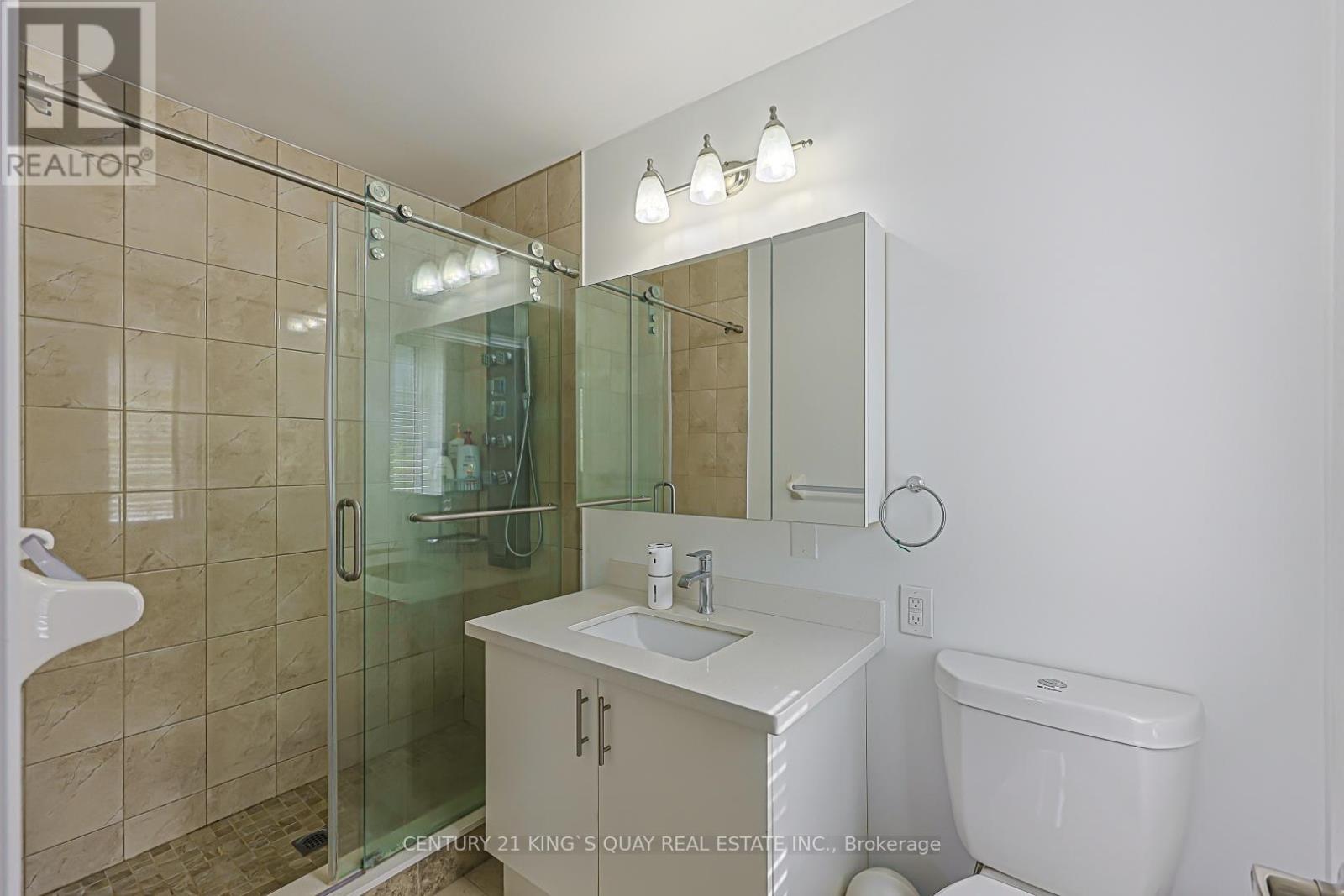 1 BLOOM STREET - 21