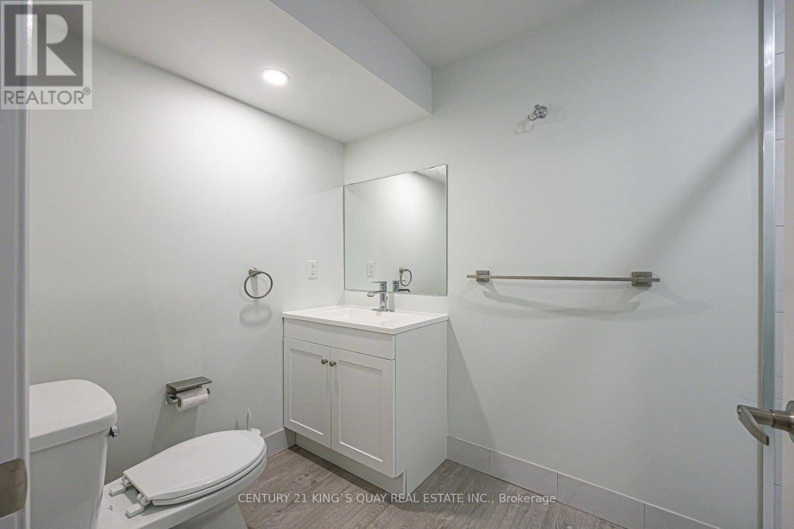 1 BLOOM STREET - 24