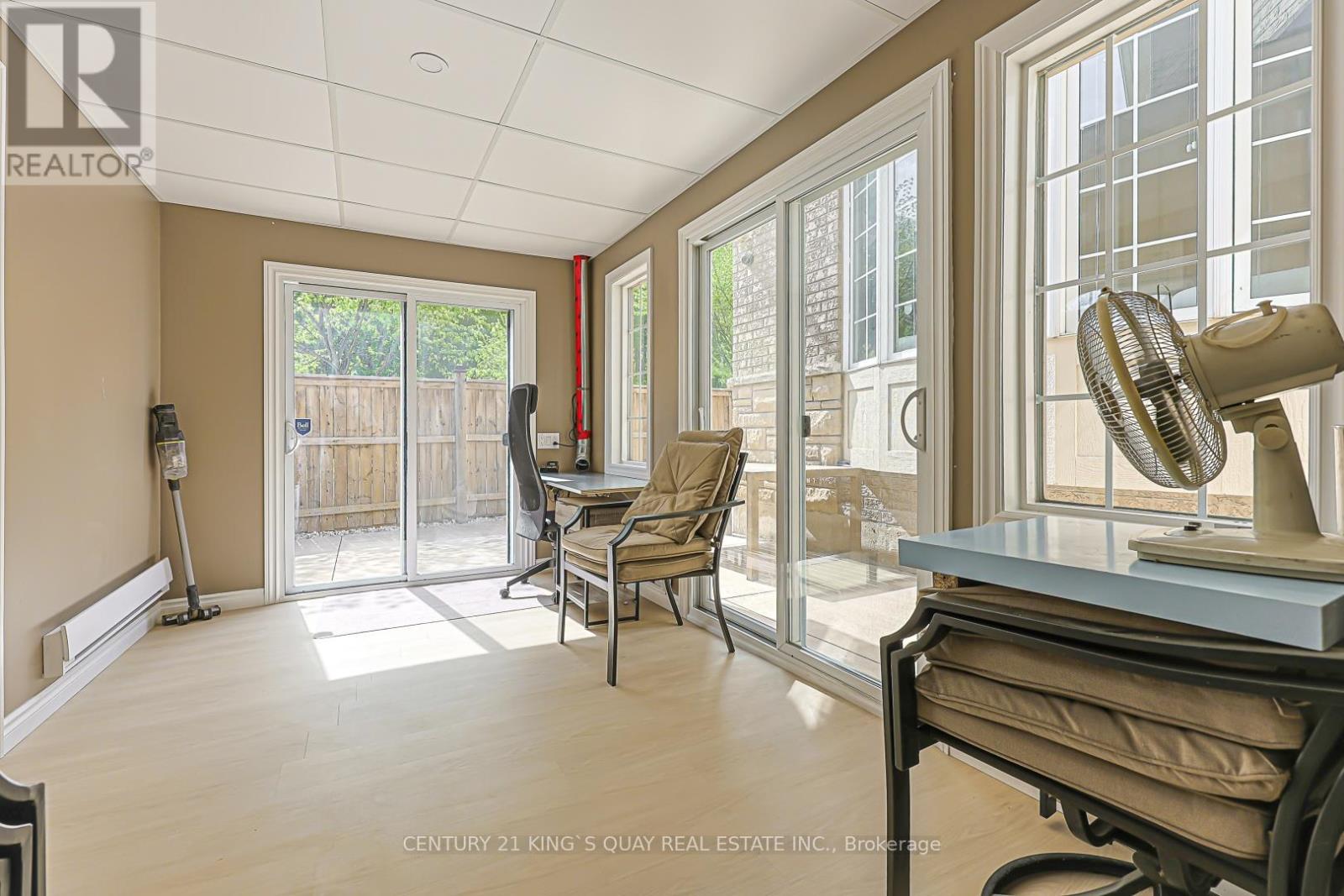 1 BLOOM STREET - 29