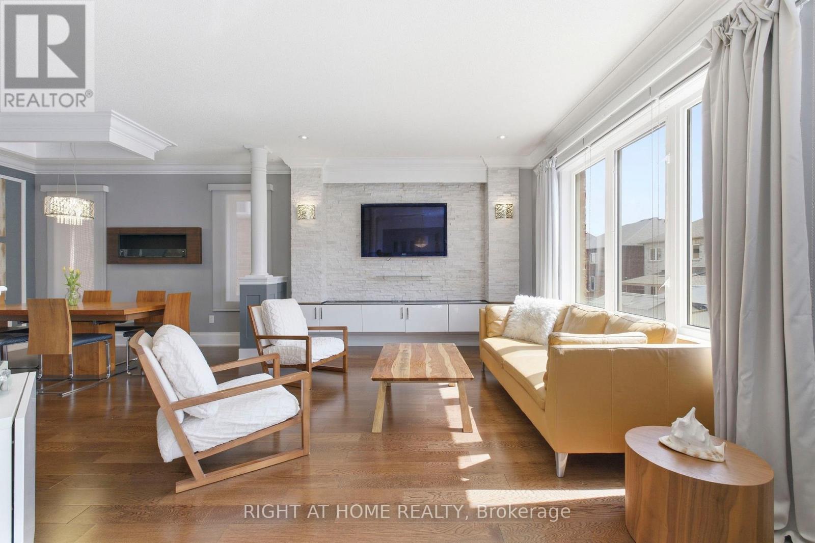 10 LEARMONT AVENUE - 11