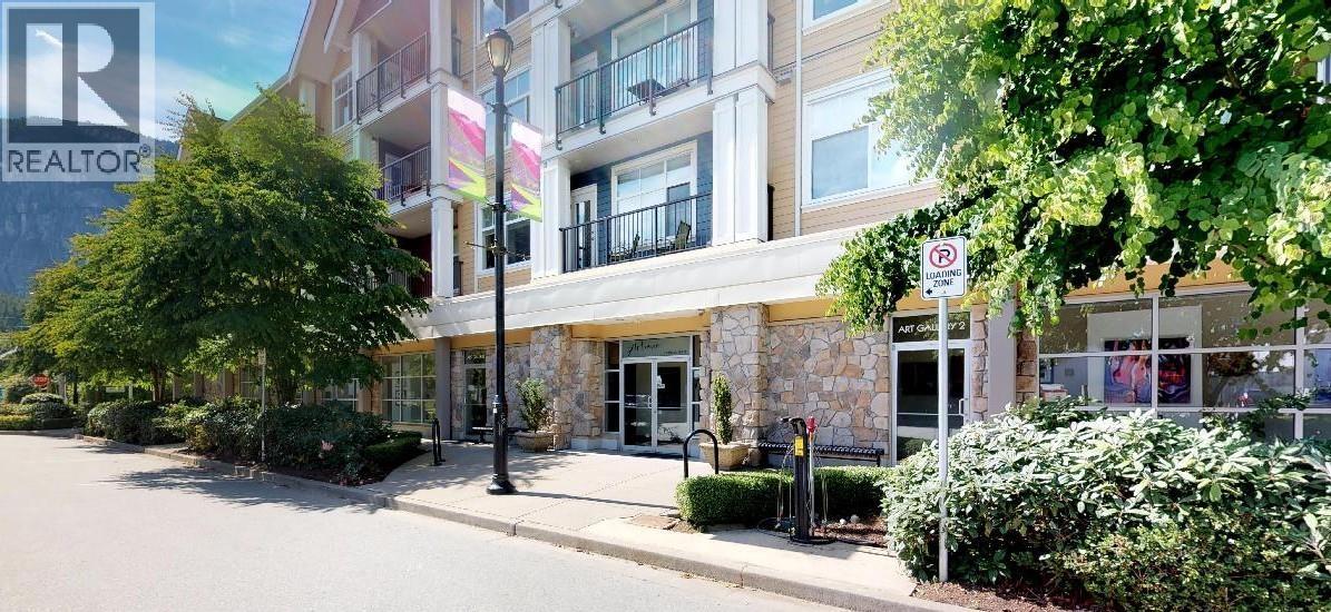 207 1336 MAIN STREET, Squamish