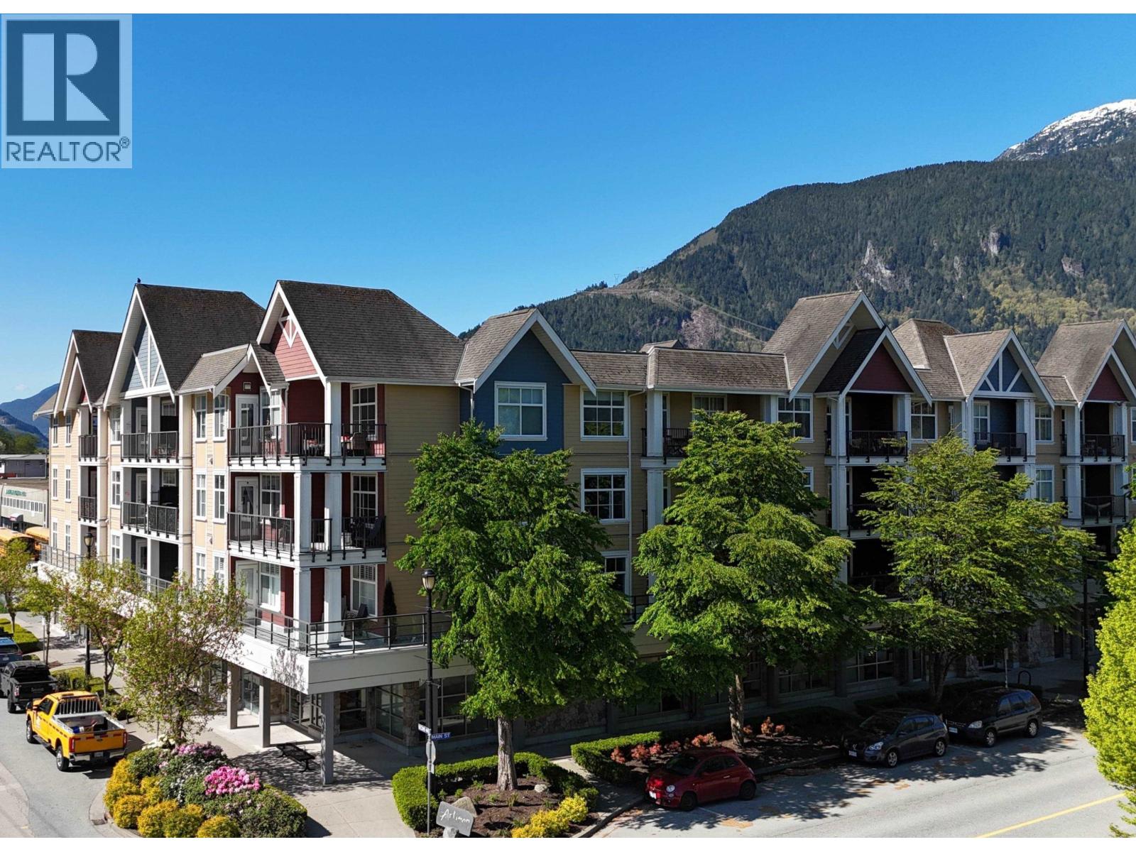 207 1336 MAIN STREET, Squamish