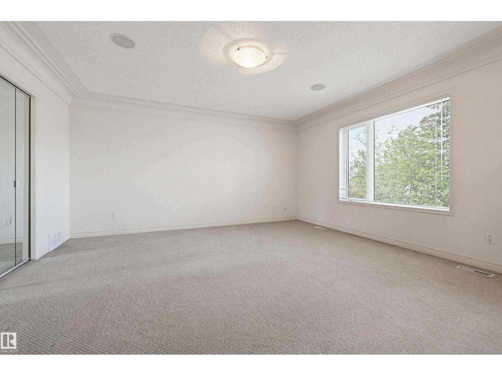 652 HENDERSON ST NW - 29
