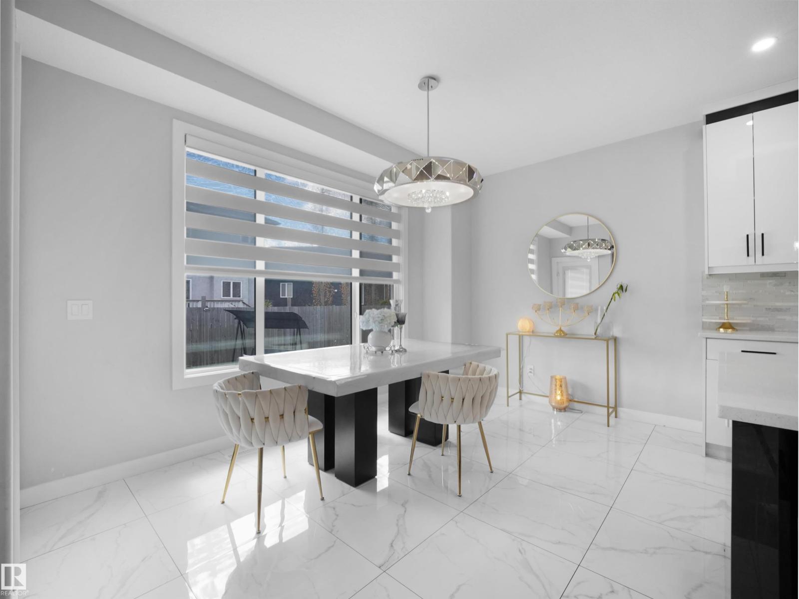 1427 150 AV NW - 18
