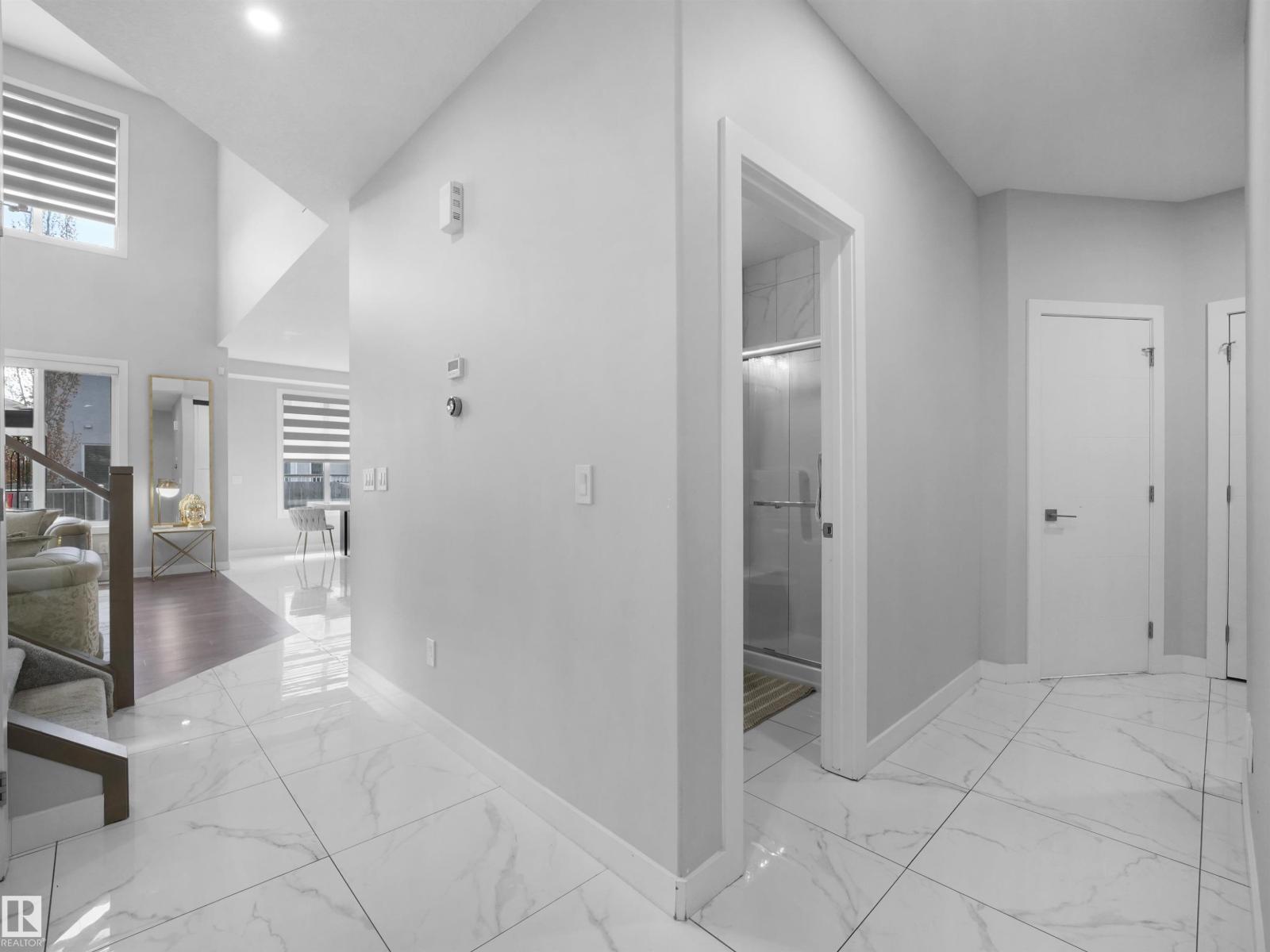 1427 150 AV NW - 9