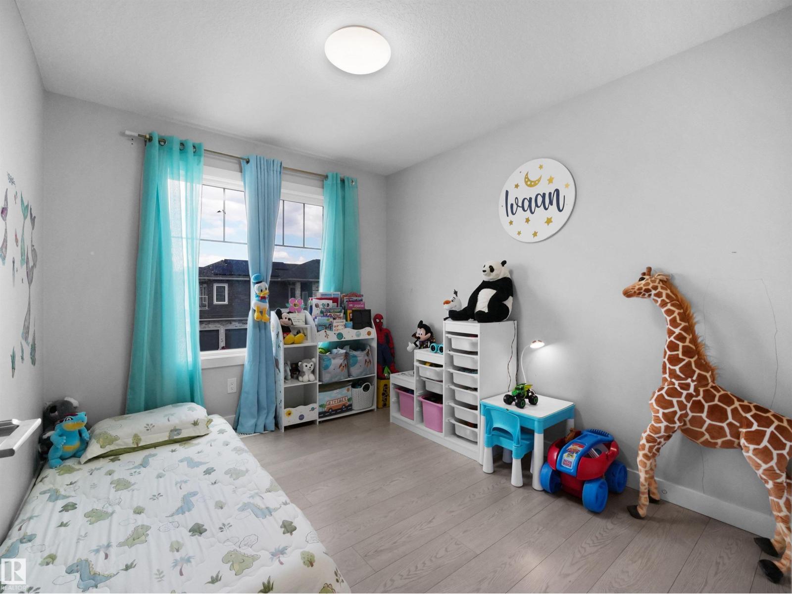 1427 150 AV NW - 43