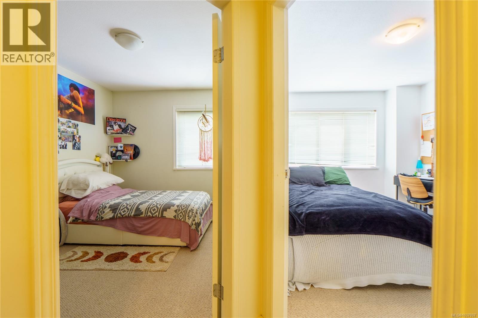 3 295 Arnet Rd, Tofino