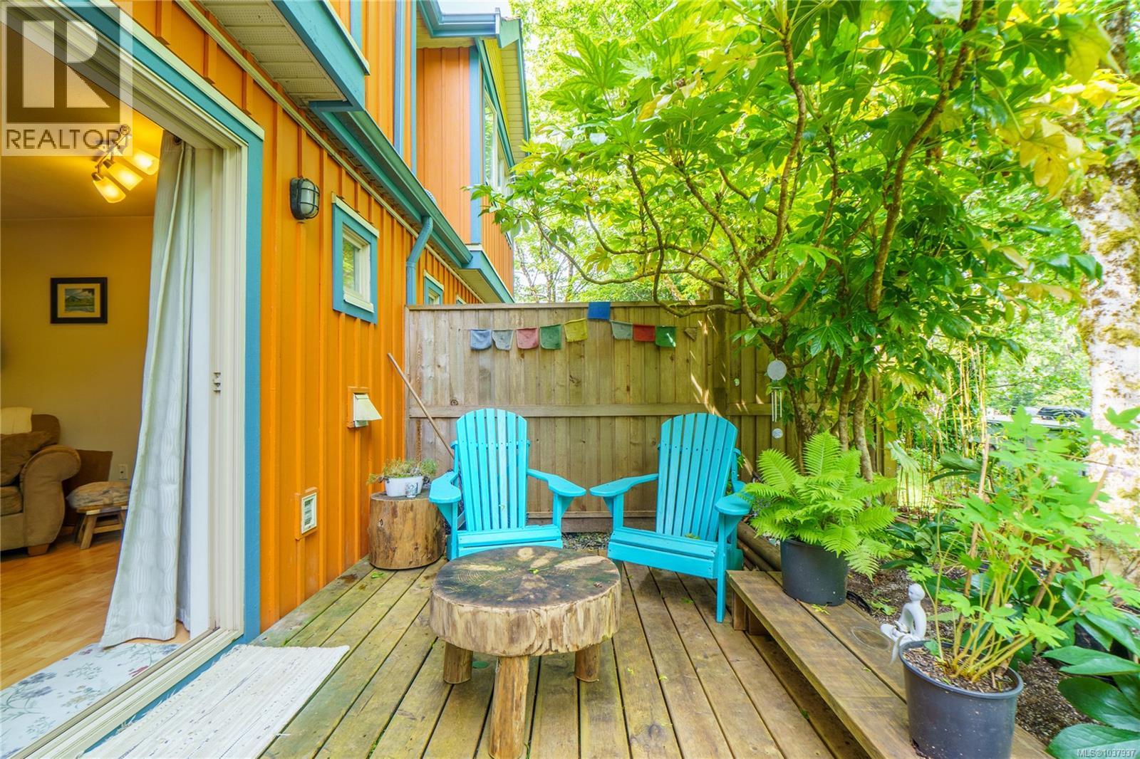 3 295 Arnet Rd, Tofino