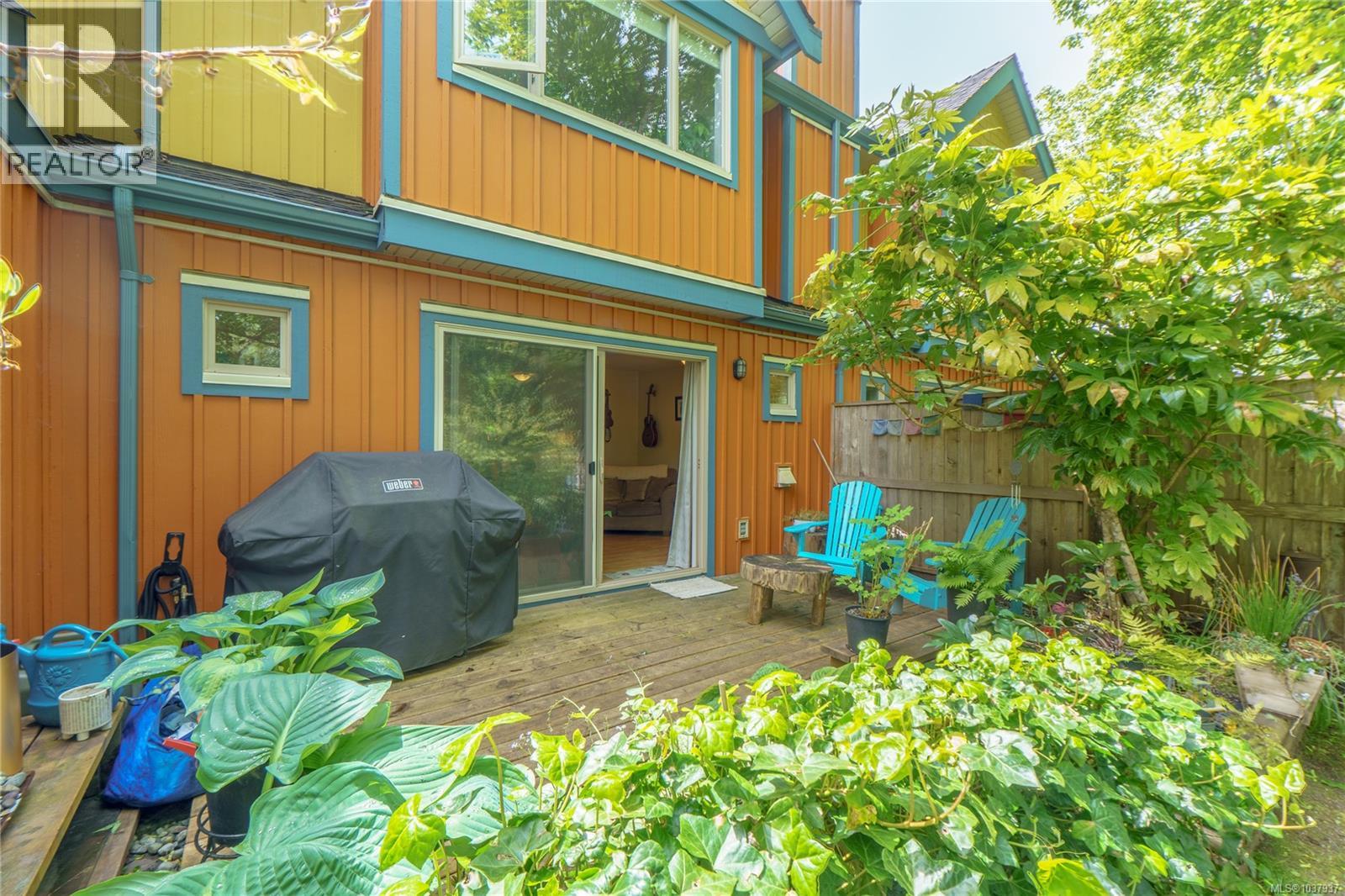 3 295 Arnet Rd, Tofino