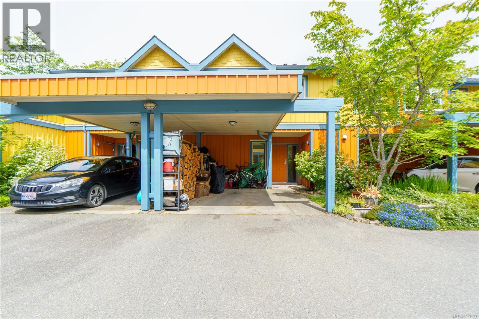 3 295 Arnet Rd, Tofino