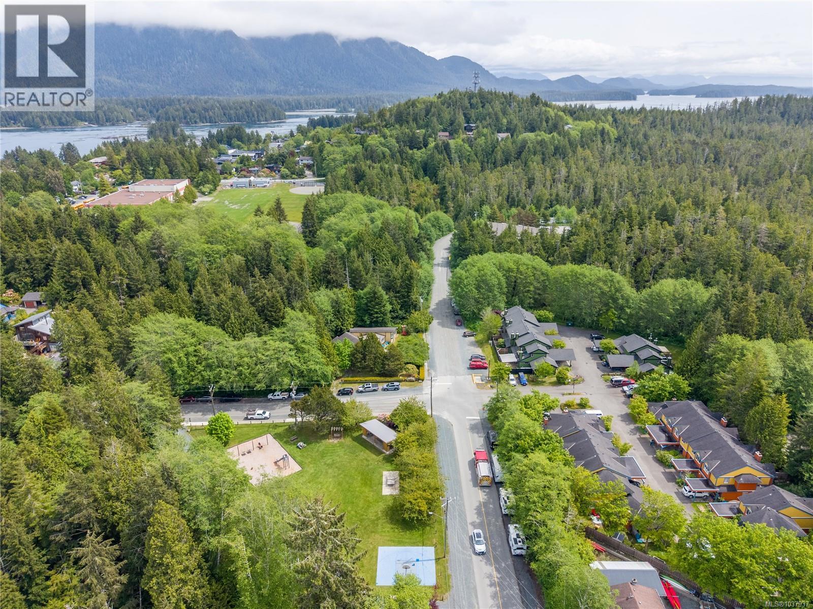3 295 Arnet Rd, Tofino