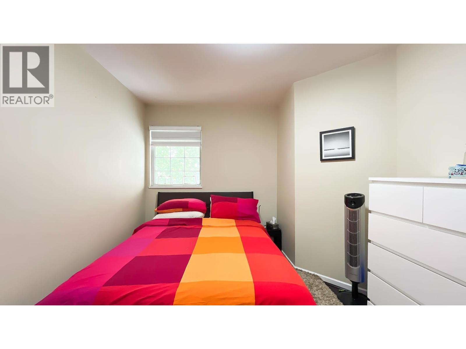 5 Bed, 3 Bath House for Sale in Richmond – 5240 OLIVER DRIVE, Richmond - Image 9