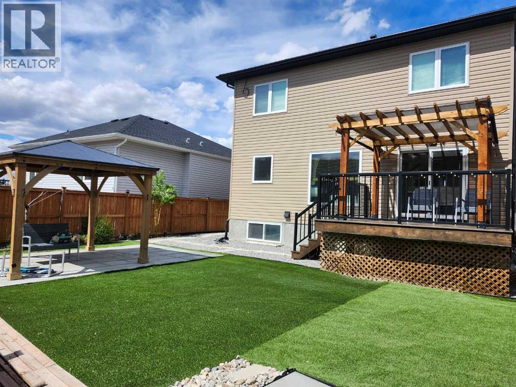 153 10 Avenue - 5