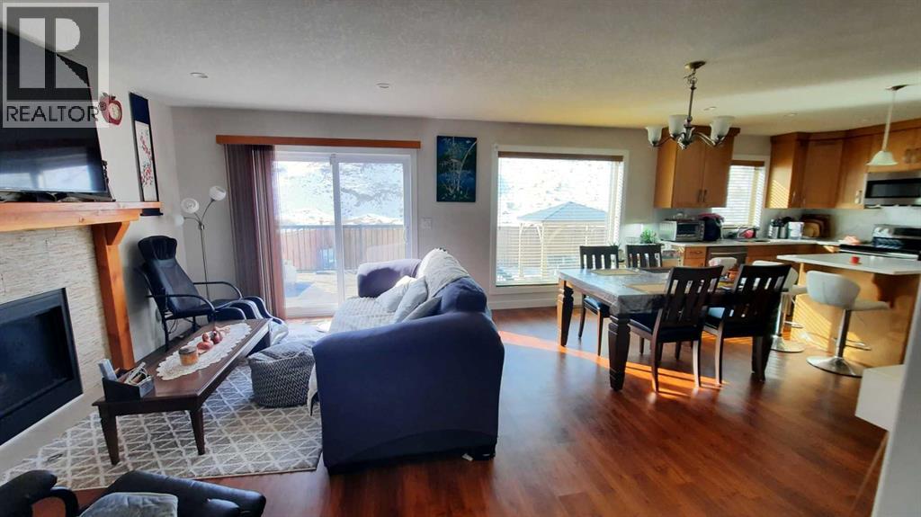 153 10 Avenue - 9