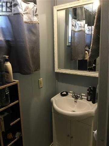 10202, 94 Avenue Avenue - 12