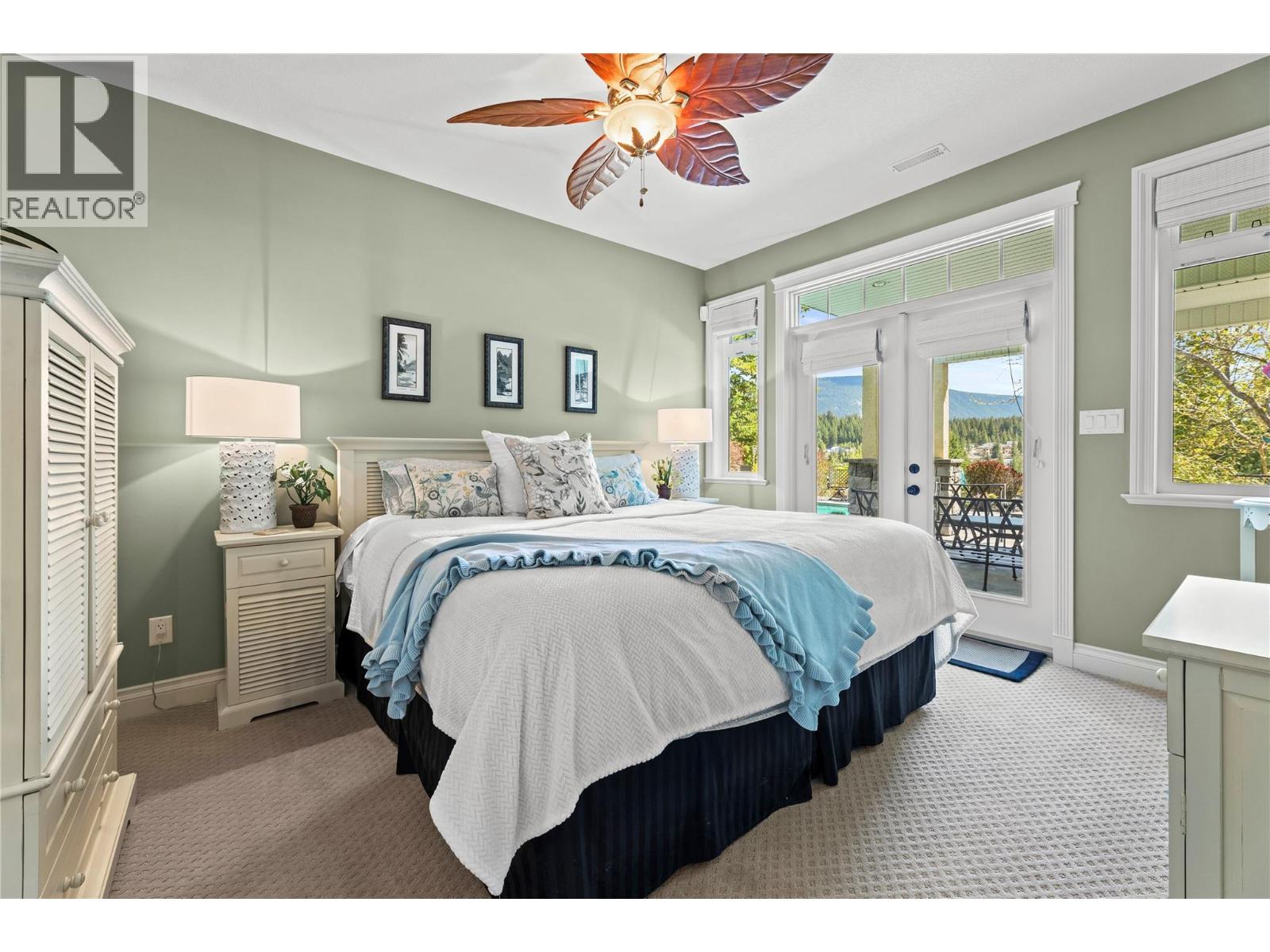 2728 Valleyview Drive, Blind Bay