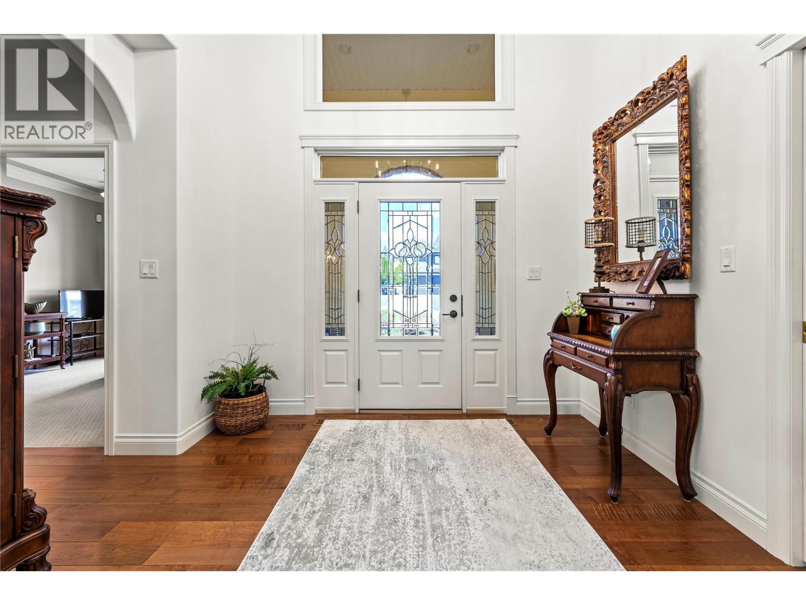 2728 Valleyview Drive, Blind Bay