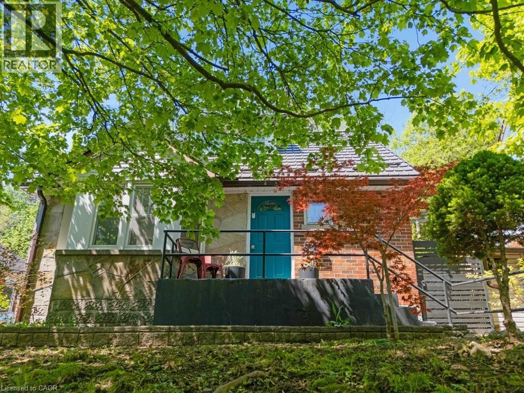 20 RAMORE Street - Image 2