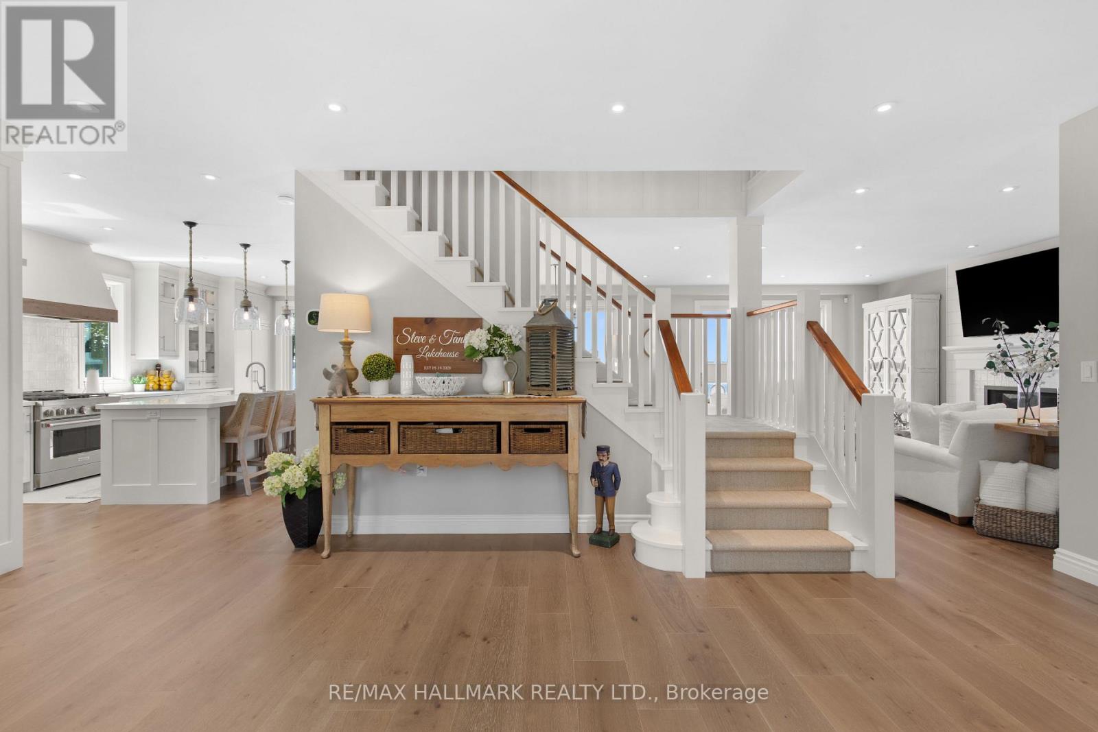 30 GOOCH PARK DRIVE - 12