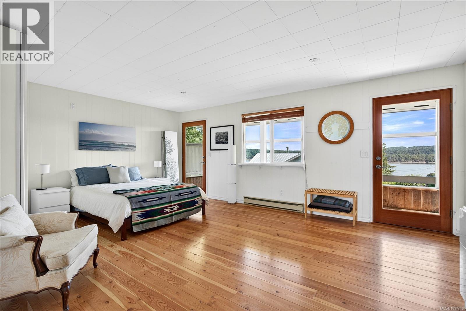 144 Douglas Rd, Salt Spring