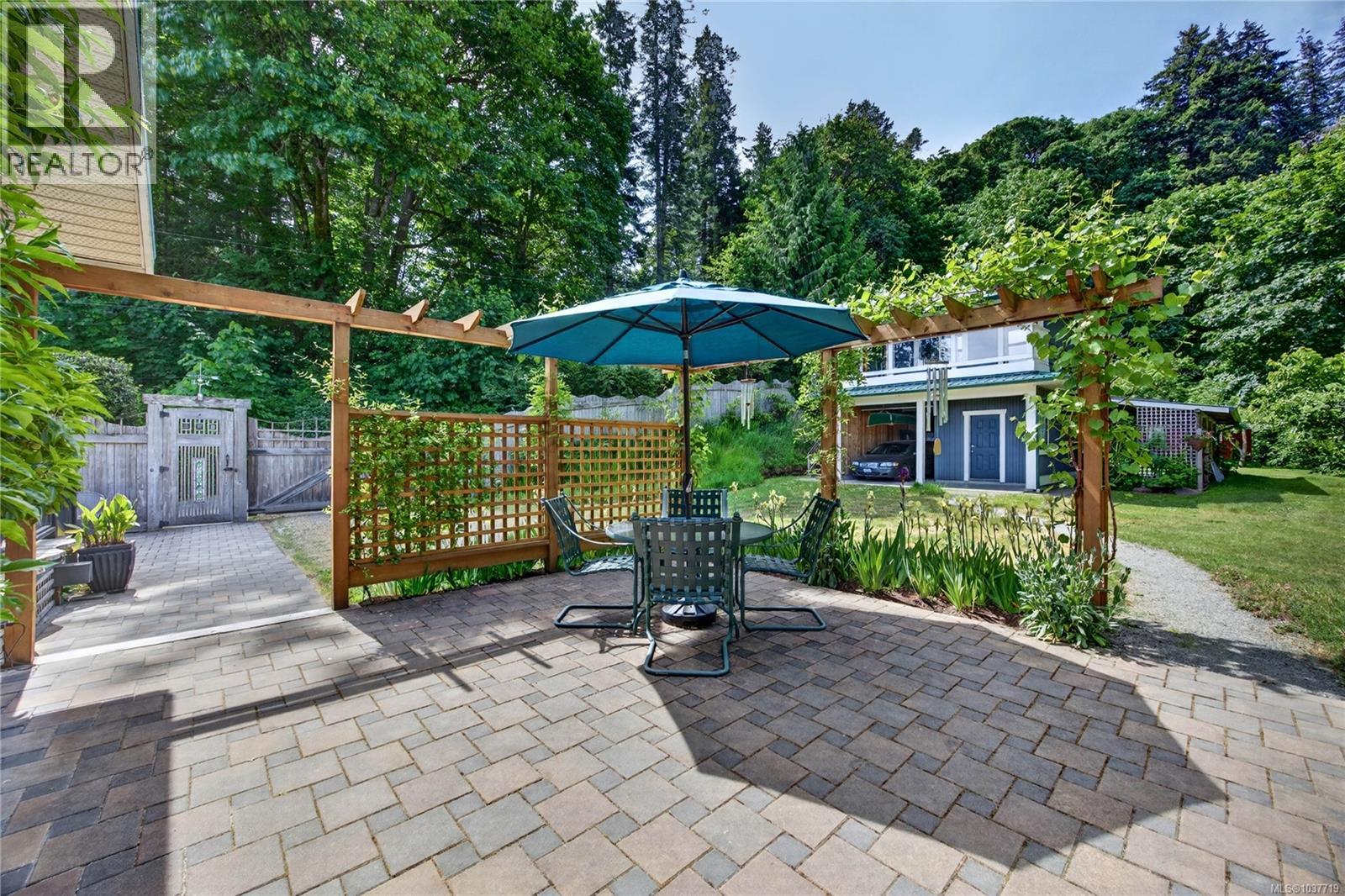 144 Douglas Rd, Salt Spring