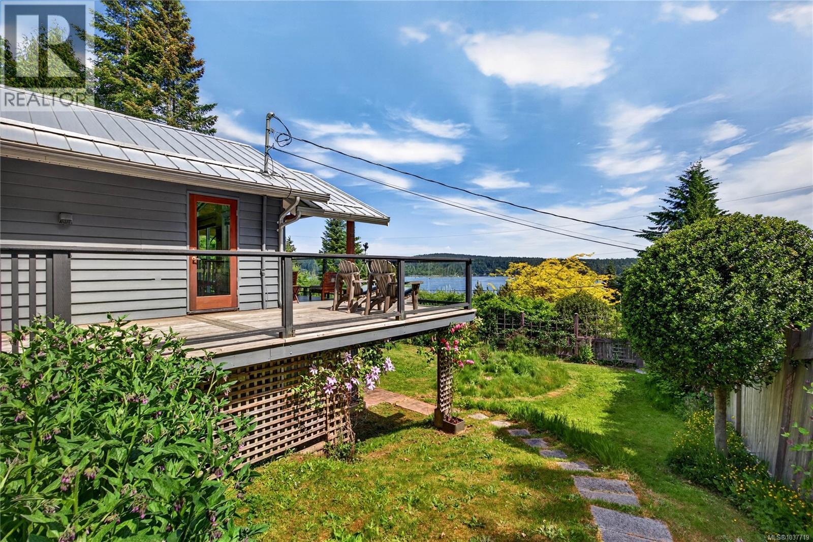 144 Douglas Rd, Salt Spring