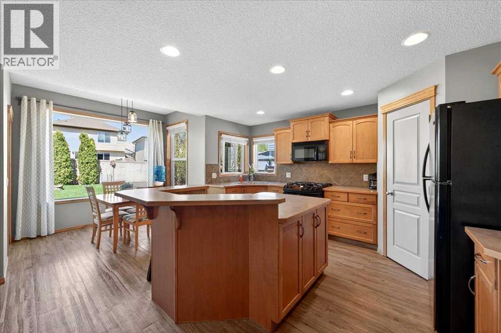 152 Chapman Close SE - 26