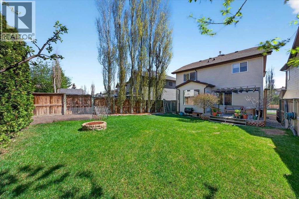 152 Chapman Close SE - 40