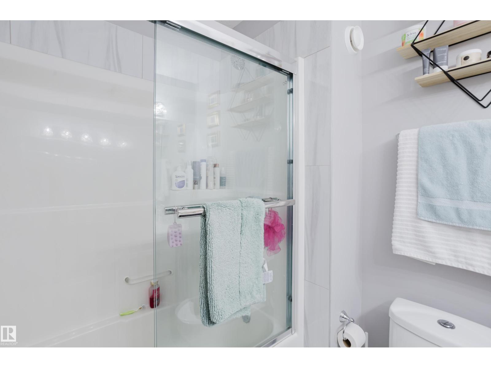 10508 153 ST NW - 25