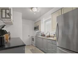 41 Churchill Avenue, Toronto, ON M2N1Y6 Photo 7