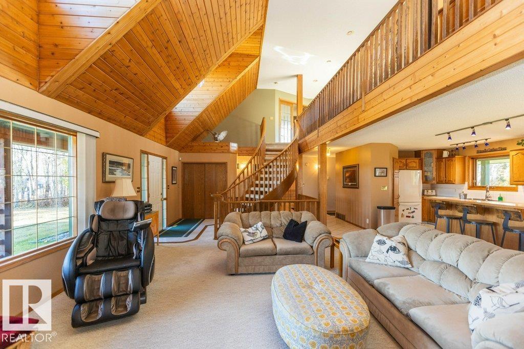 8 Sunrise DR Summer Village of Larkspur - 12