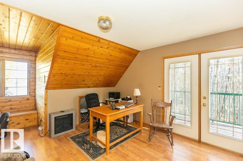 8 Sunrise DR Summer Village of Larkspur - 36