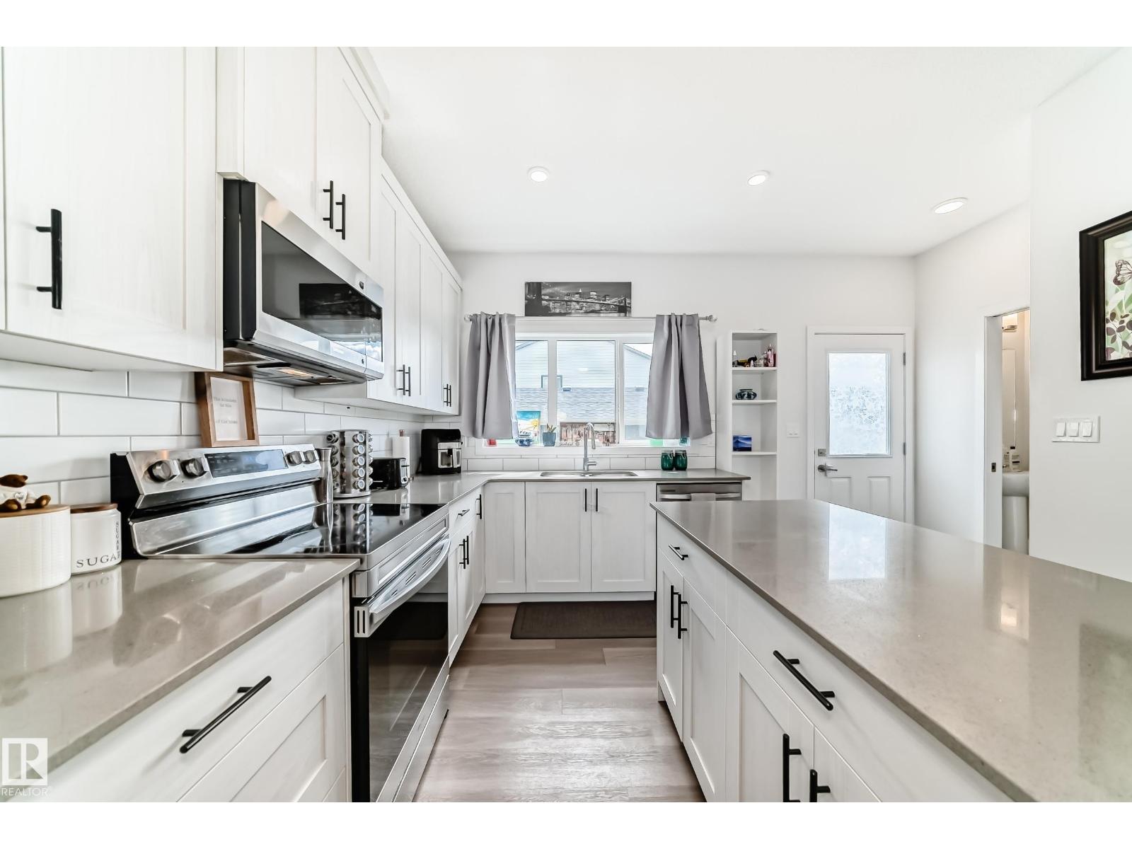 5167 Edgemont BV NW - 6