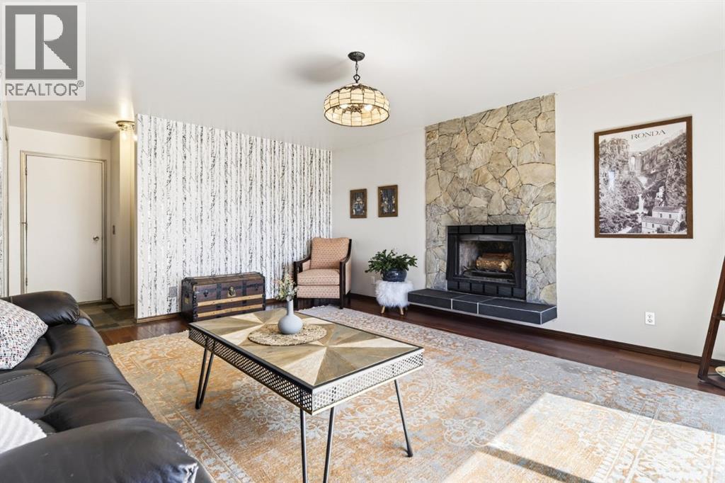 235 Deerview Drive SE - 26
