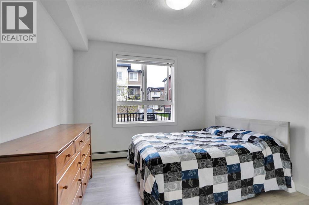 #111 25 Walgrove Walk SE - 10