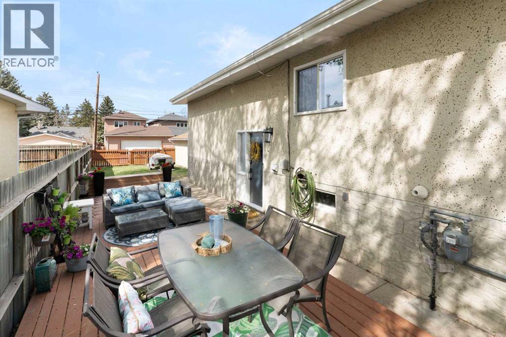 7612 35 Avenue NW - 27