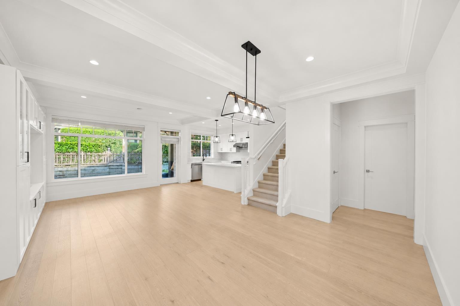 11 8425 VENTURE Way - photo 2