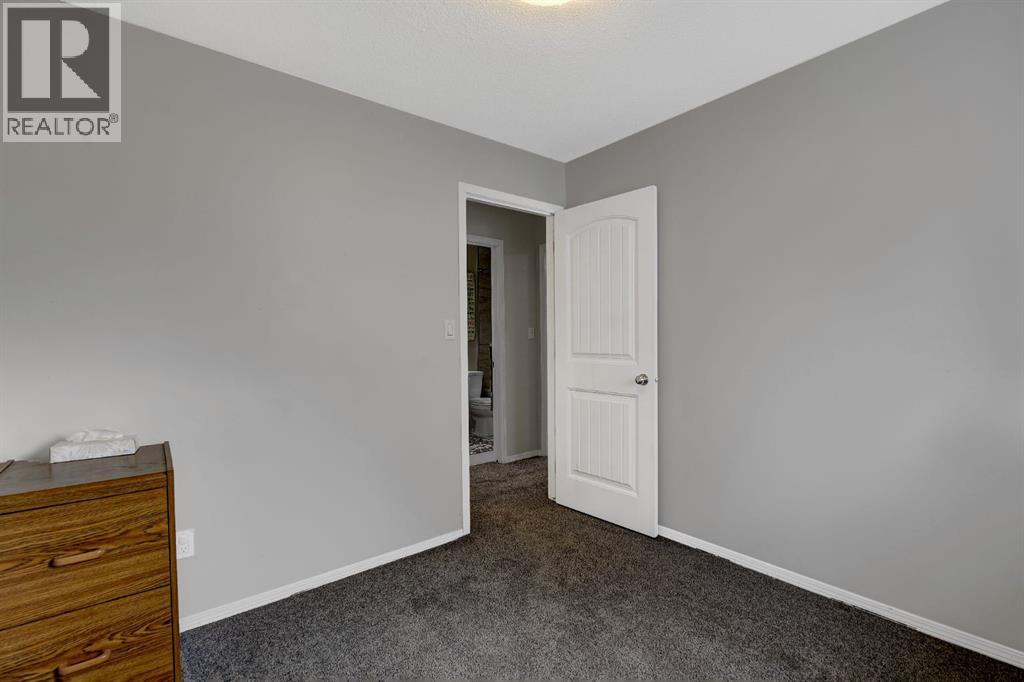 9645 65 Avenue - 15