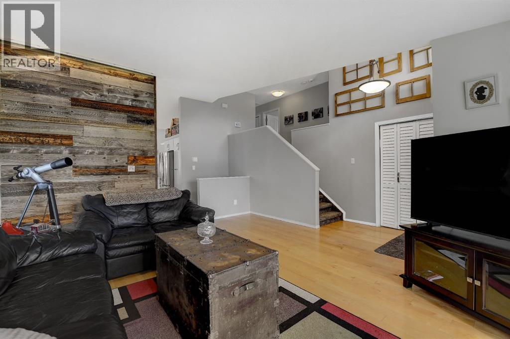 9645 65 Avenue - 7