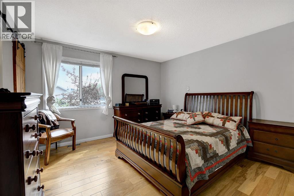 9645 65 Avenue - 16