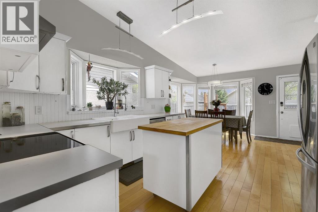 9645 65 Avenue - 8