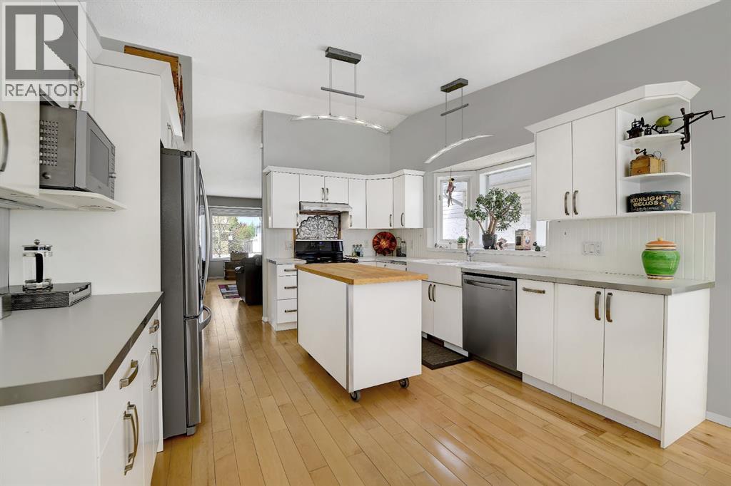9645 65 Avenue - 9