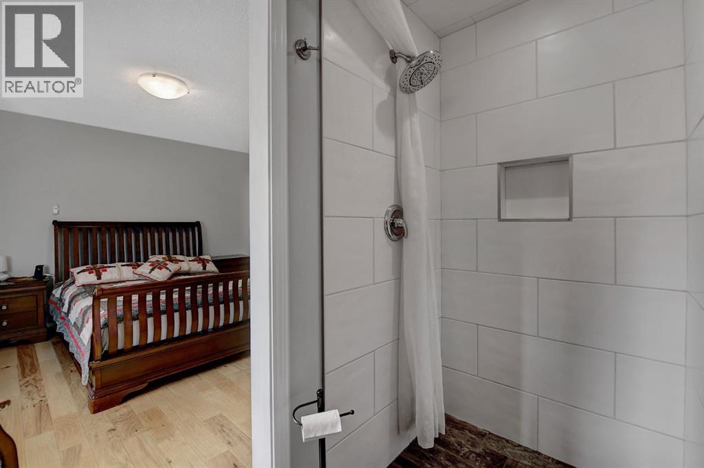 9645 65 Avenue - 19