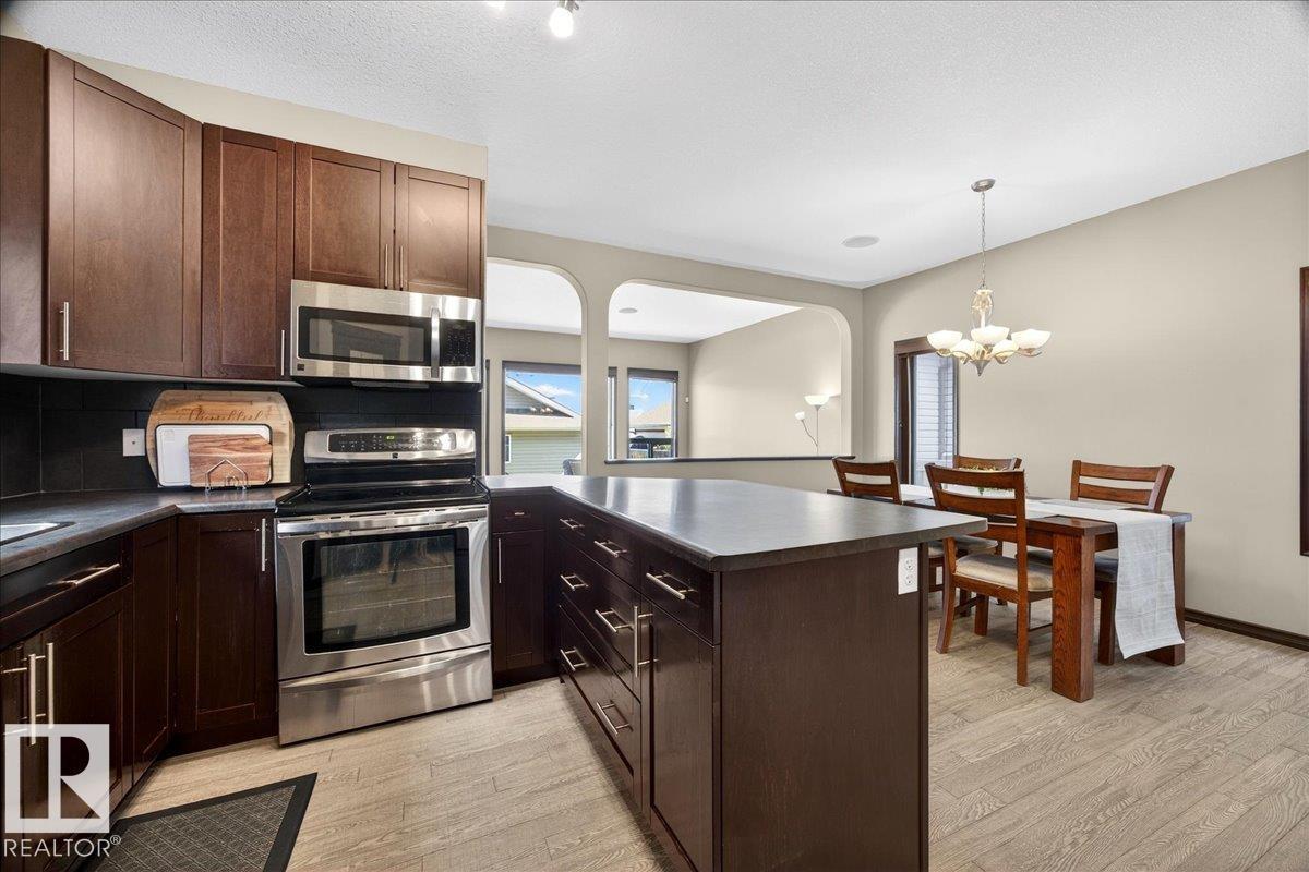 1530 CHAPMAN WY SW - 18
