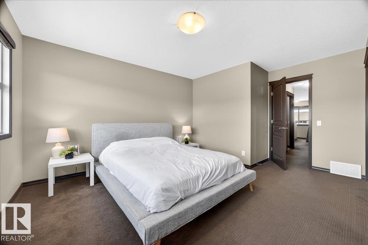 1530 CHAPMAN WY SW - 35