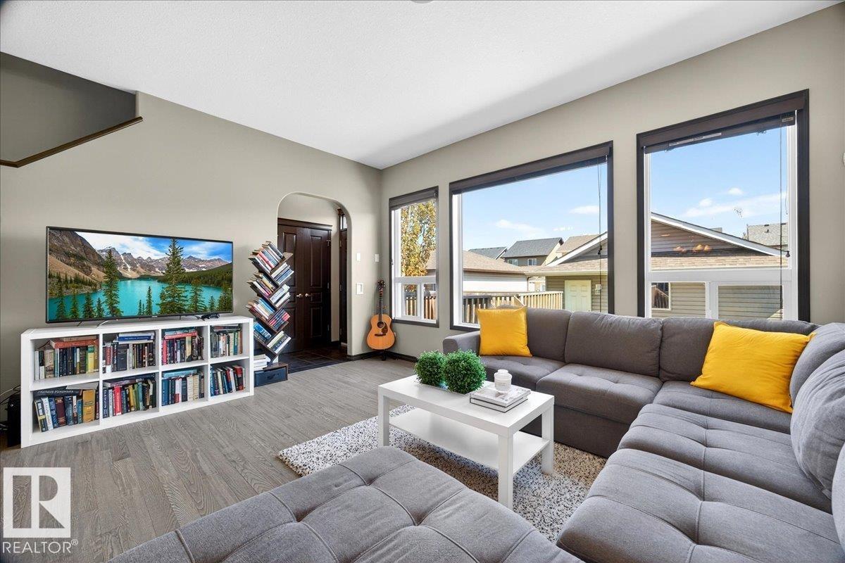 1530 CHAPMAN WY SW - 24