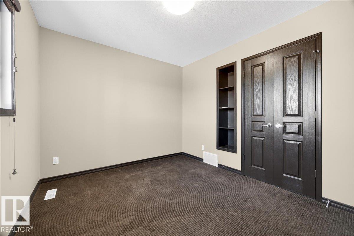 1530 CHAPMAN WY SW - 32