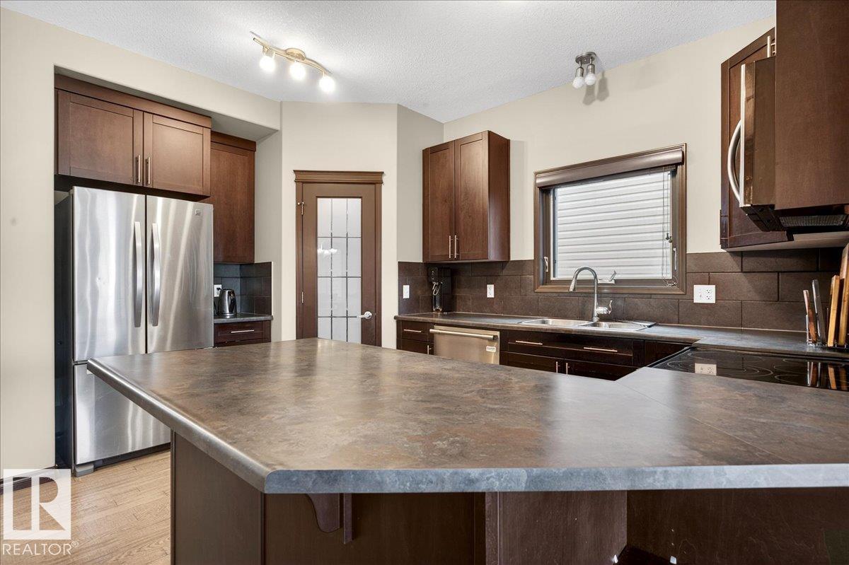 1530 CHAPMAN WY SW - 16