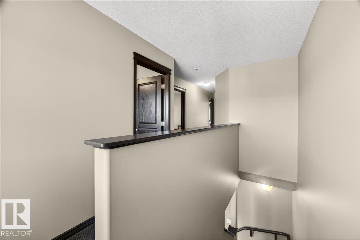 1530 CHAPMAN WY SW - 28