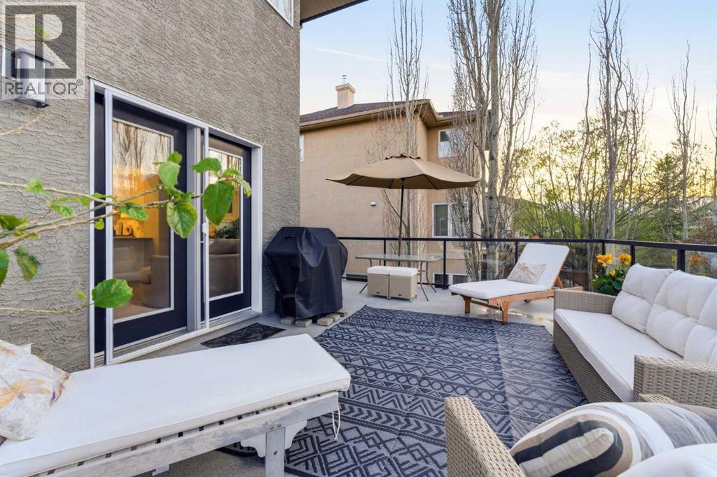 74 Evercreek Bluffs Road SW - 40